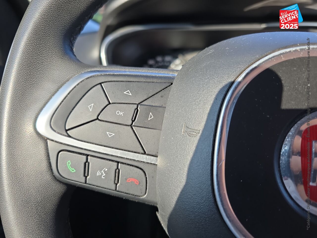 Véhicule d'occasion FIAT TIPO 1.4 95CH S/S LOUNGE MY19 5P CAMERA GPS chez Hyundai Chalons