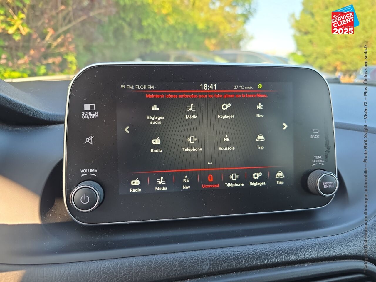 Véhicule d'occasion FIAT TIPO 1.4 95CH S/S LOUNGE MY19 5P CAMERA GPS chez Hyundai Chalons