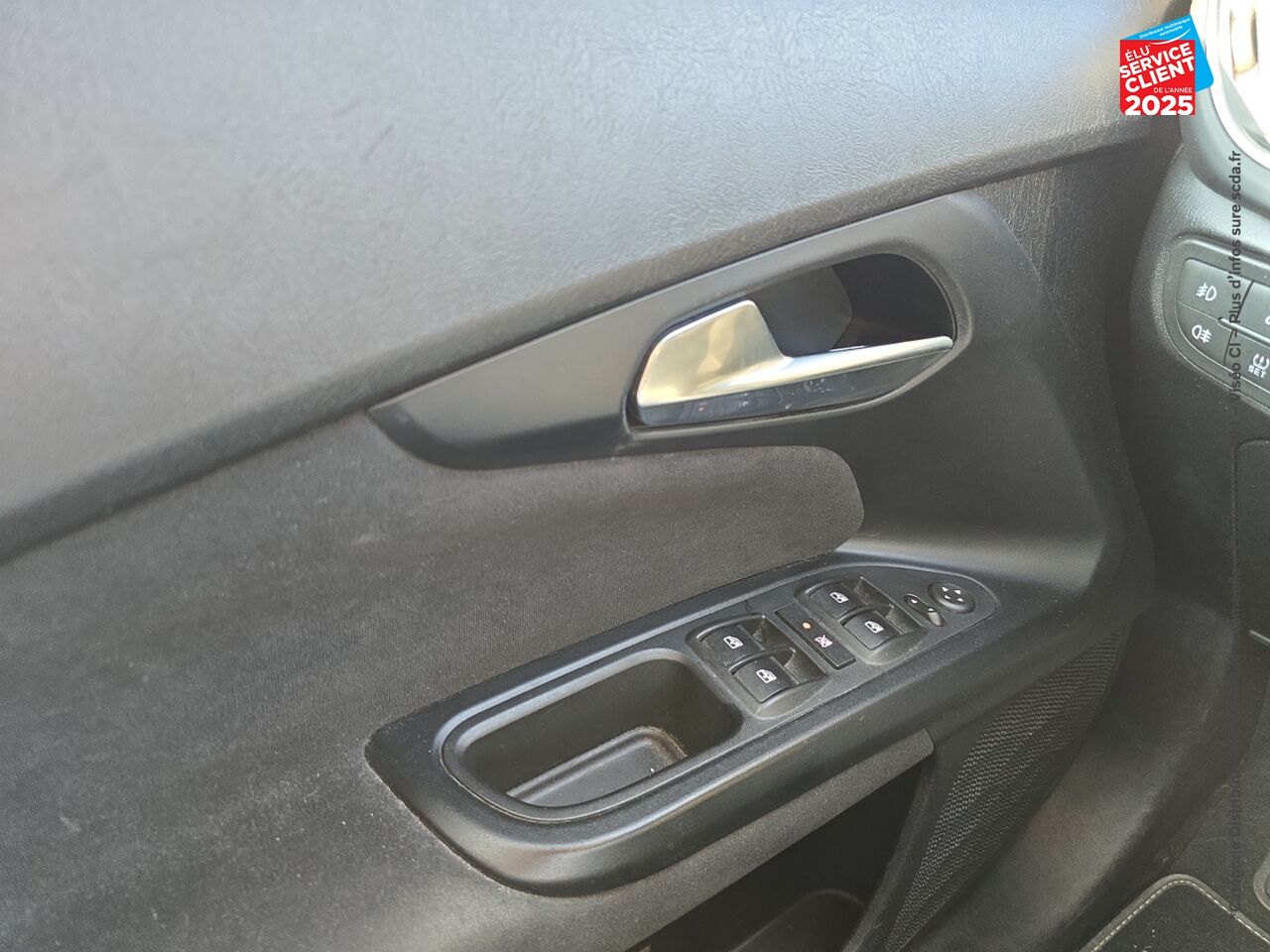 Véhicule d'occasion FIAT TIPO 1.4 95CH S/S LOUNGE MY19 5P CAMERA GPS chez Hyundai Chalons