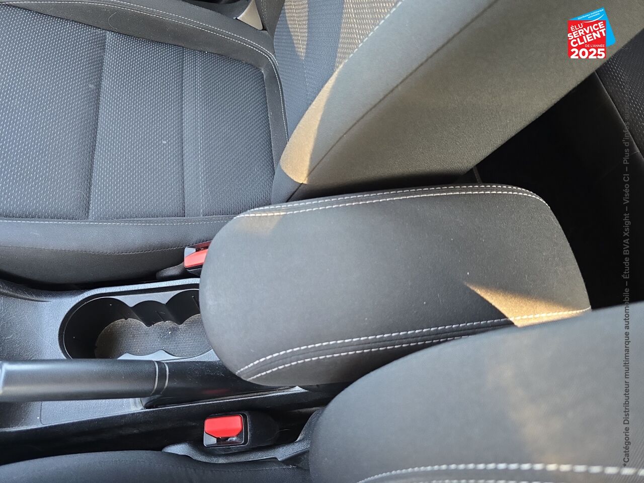 Véhicule d'occasion FIAT TIPO 1.4 95CH S/S LOUNGE MY19 5P CAMERA GPS chez Hyundai Chalons