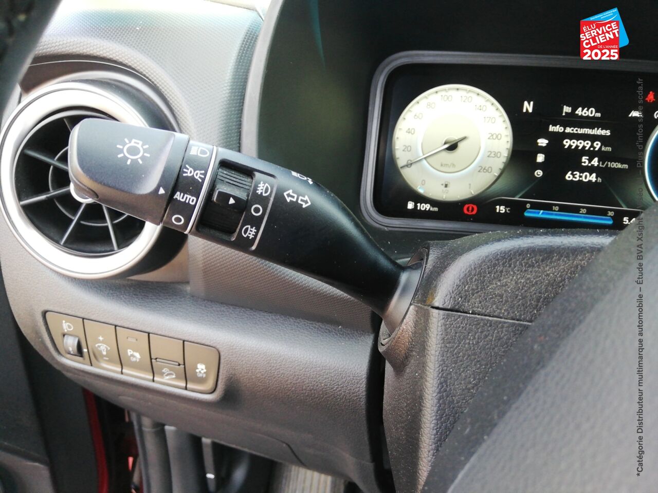 Véhicule d'occasion HYUNDAI KONA 1.6 CRDI 136CH HYBRID 48V CREATIVE chez Hyundai Chalons