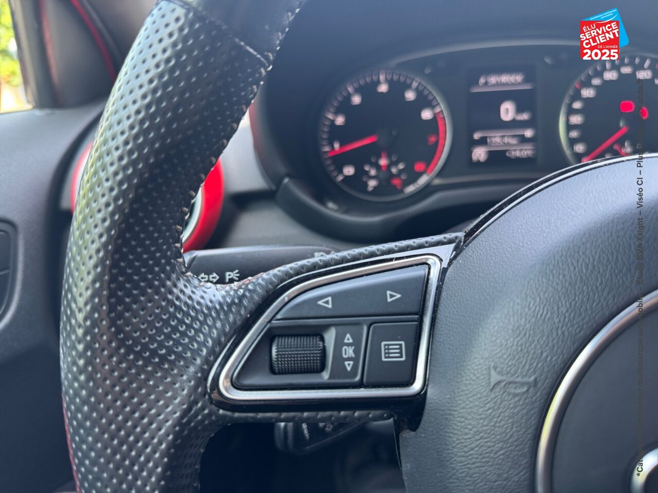 Véhicule d'occasion AUDI A1 SPORTBACK 1.4 TFSI 125CH S LINE chez Renault Saint-Louis