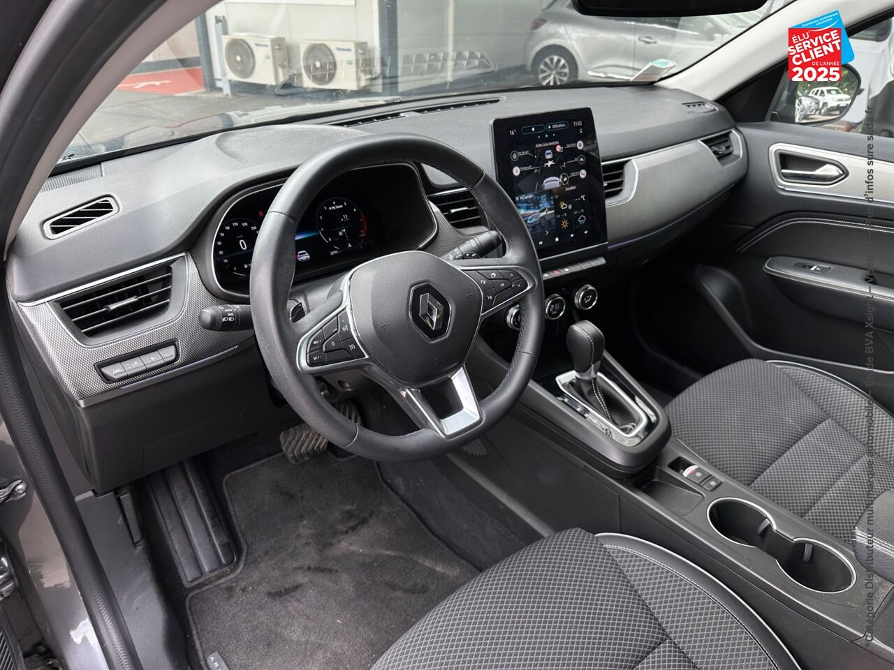 Véhicule d'occasion RENAULT ARKANA 1.3 TCE MILD HYBRID 140CH TECHNO EDC -22 CAMERA chez Renault Belfort