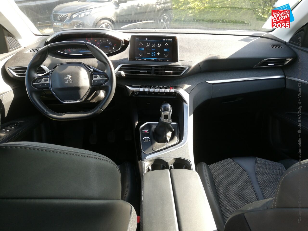 Véhicule d'occasion PEUGEOT 3008 1.2 PURETECH 130CH S/S ALLURE chez Nissan Montbéliard