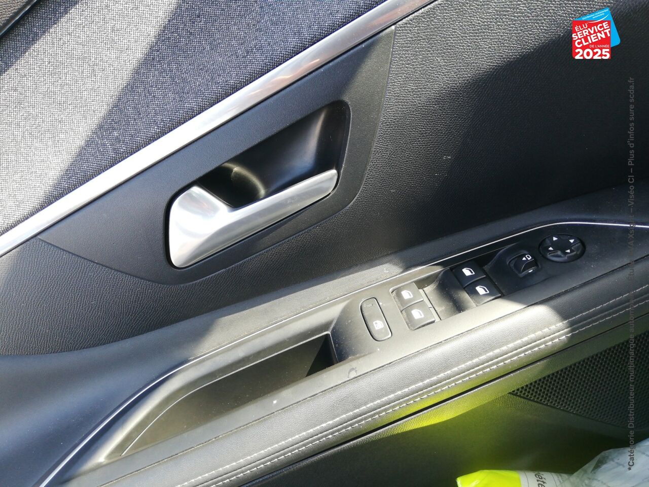 Véhicule d'occasion PEUGEOT 3008 1.2 PURETECH 130CH S/S ALLURE chez Nissan Montbéliard