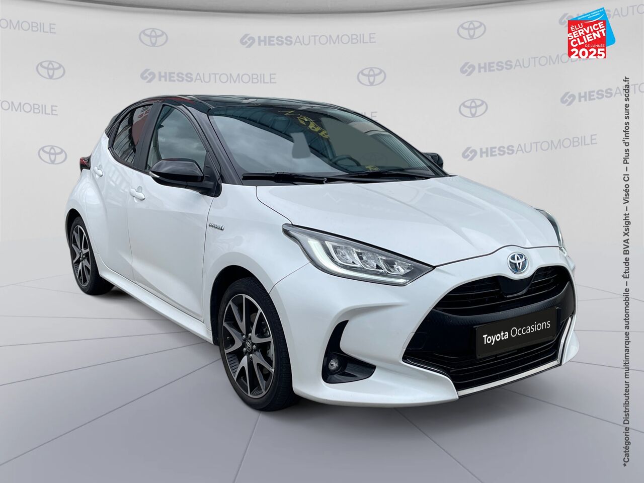 Véhicule d'occasion TOYOTA YARIS 116H COLLECTION 5P chez Toyota Saint Dizier
