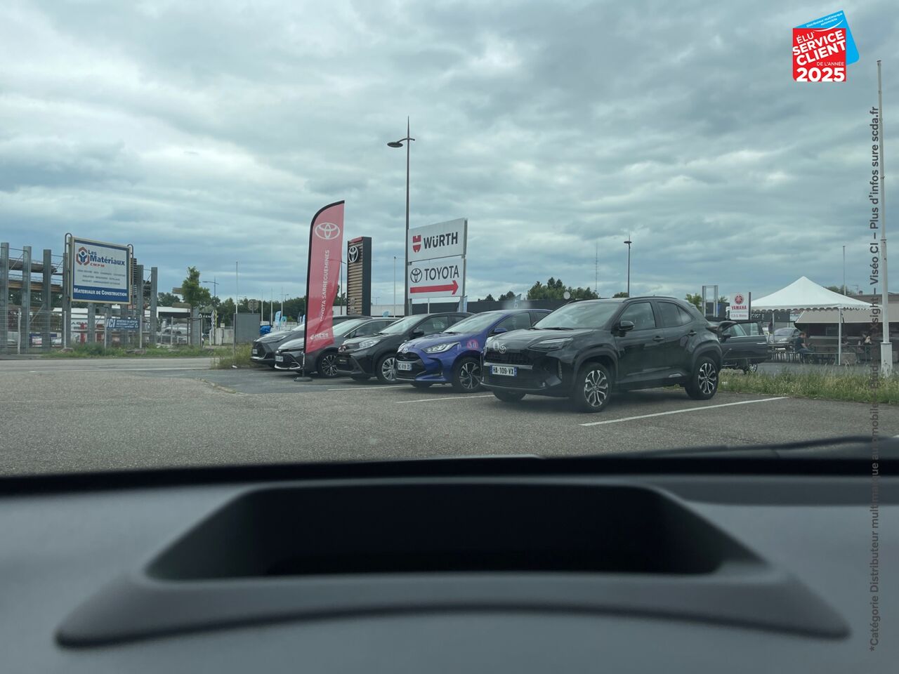 Véhicule d'occasion TOYOTA YARIS 116H COLLECTION 5P chez Toyota Saint Dizier