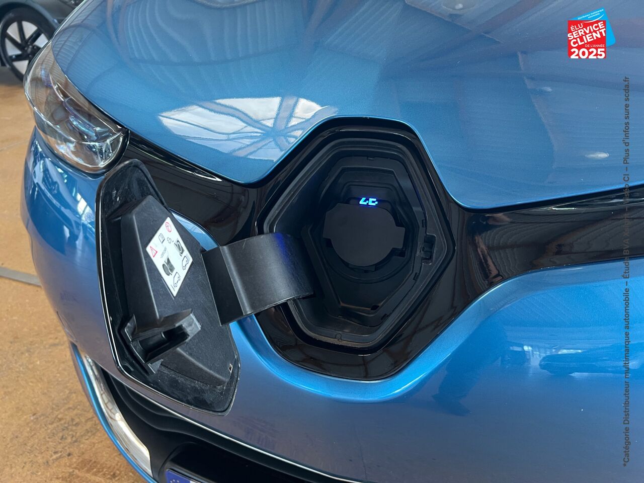 Véhicule d'occasion RENAULT ZOE ZEN CHARGE NORMALE R90 MY18 GPS chez Renault Saint-Louis