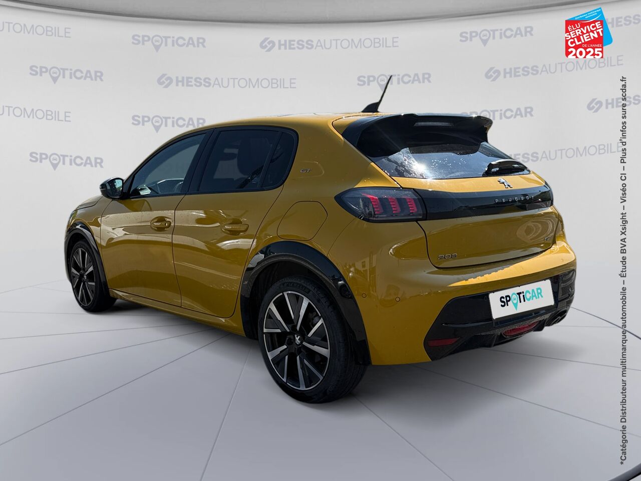 Véhicule d'occasion PEUGEOT 208 1.2 PURETECH 130CH S/S GT EAT8 TPANO GPS CAMERA CARPLAY chez Toyota Thionville