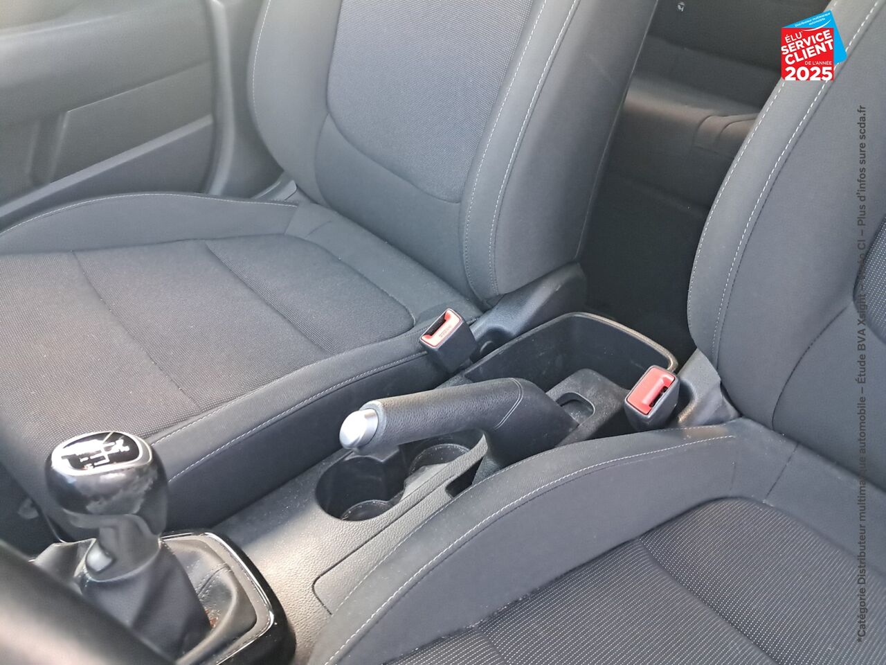 Véhicule d'occasion KIA RIO 1.0 T-GDI 100CH ISG DESIGN EURO6D-T CAMERA GPS chez Hyundai Reims