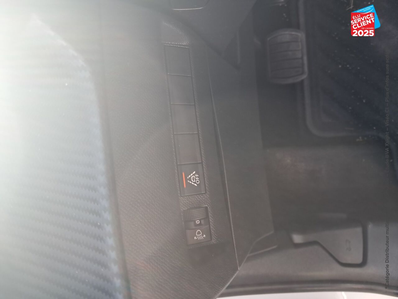 Véhicule d'occasion PEUGEOT 208 E-136CH ACTIVE BUSINESS chez Hyundai Reims