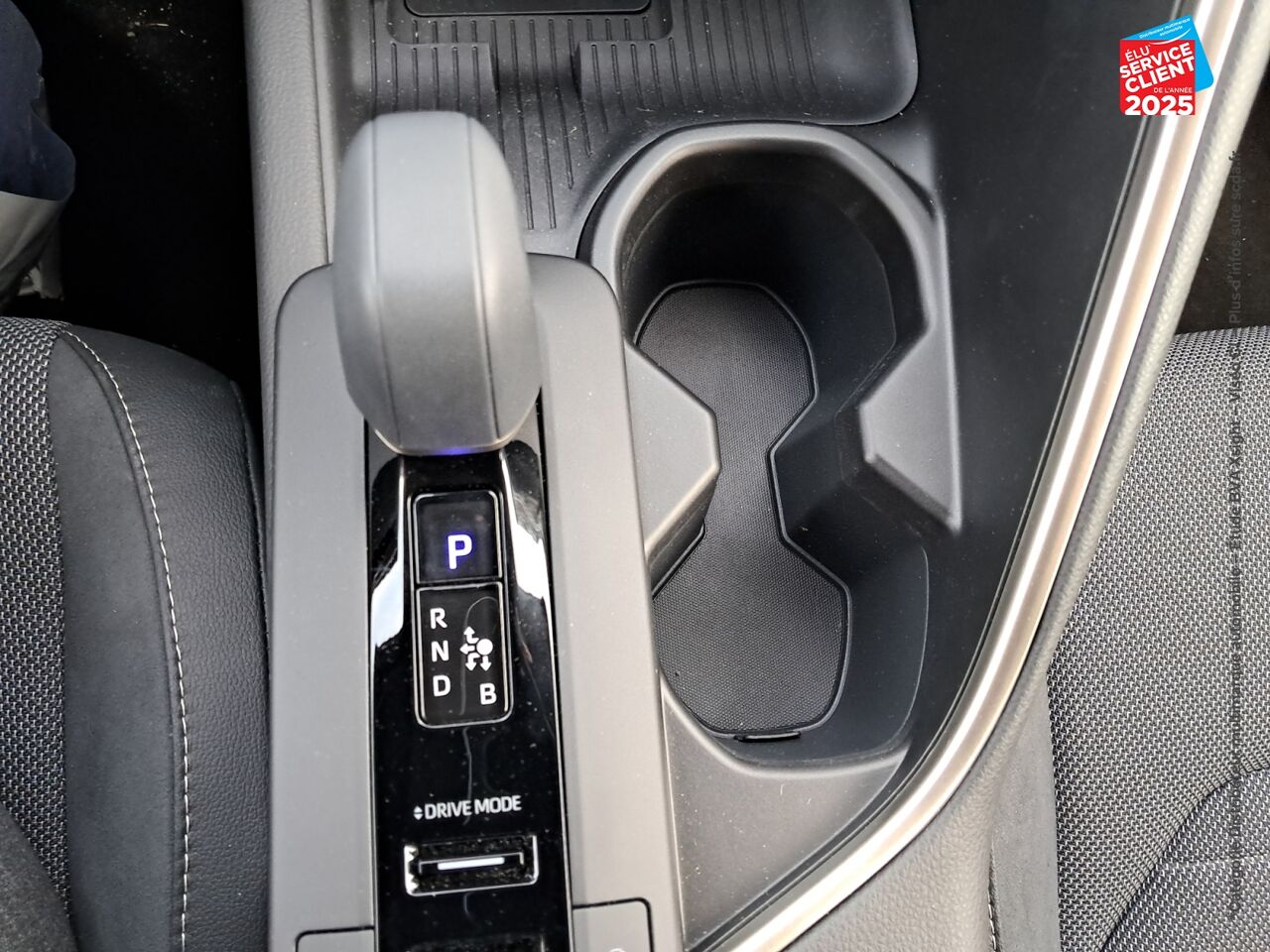 Véhicule neuf TOYOTA C-HR 2.0 HYBRIDE RECHARGEABLE 225CH COLLECTION MY25 chez Toyota Verdun