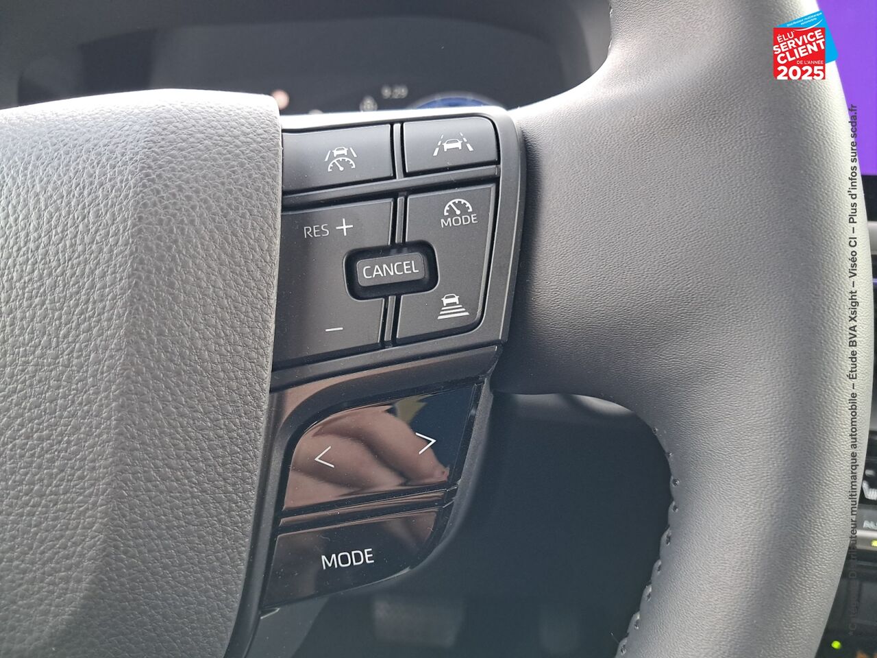 Véhicule neuf TOYOTA C-HR 2.0 HYBRIDE RECHARGEABLE 225CH COLLECTION MY25 chez Toyota Verdun