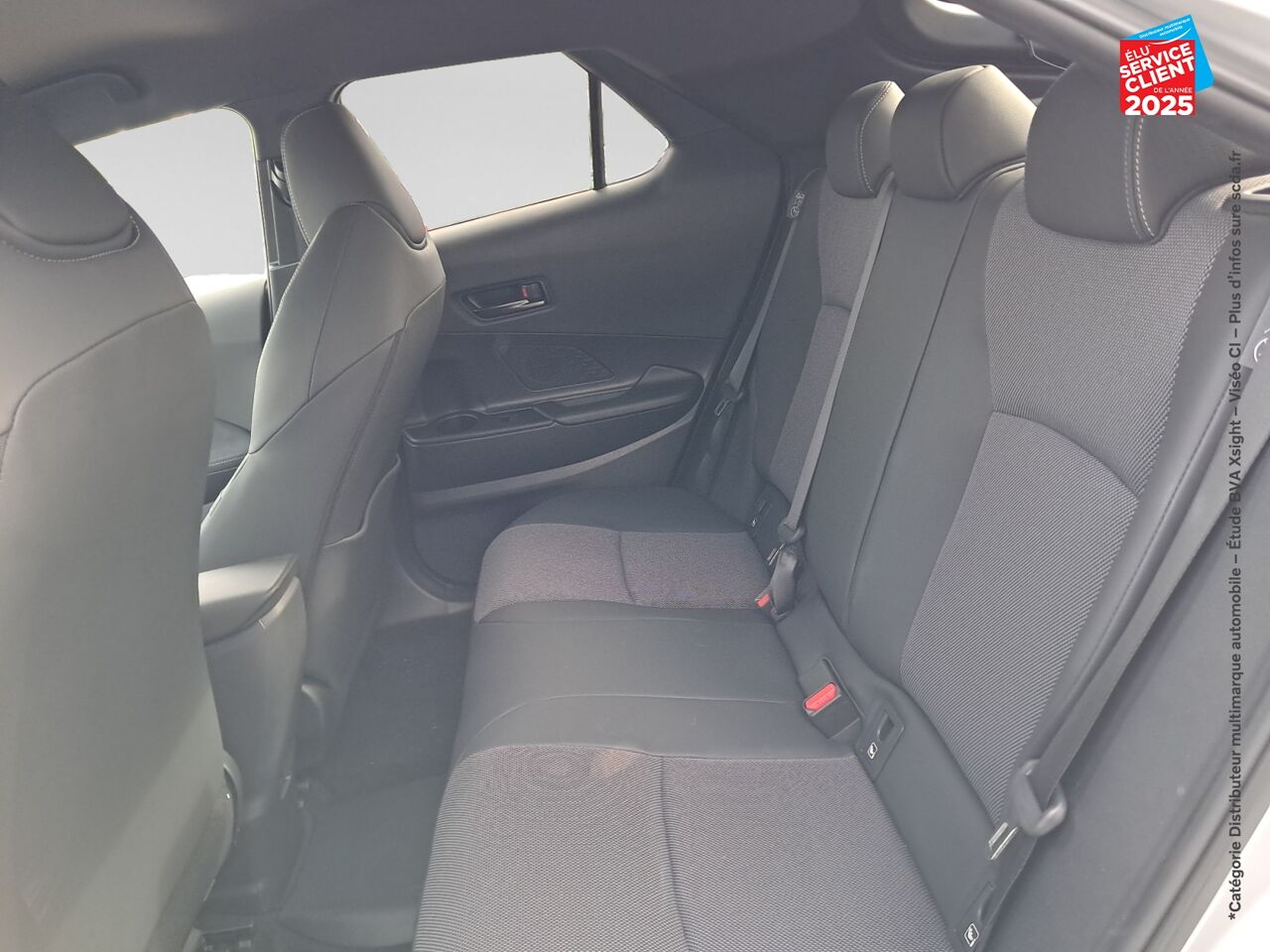 Véhicule neuf TOYOTA C-HR 2.0 HYBRIDE RECHARGEABLE 225CH COLLECTION MY25 chez Toyota Verdun