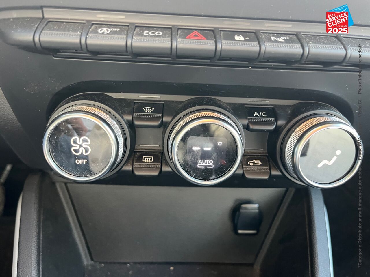 chez Dacia Saint-Louis