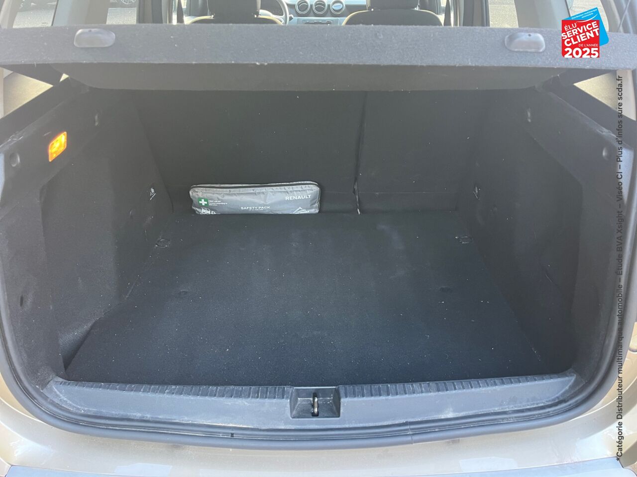 chez Dacia Saint-Louis