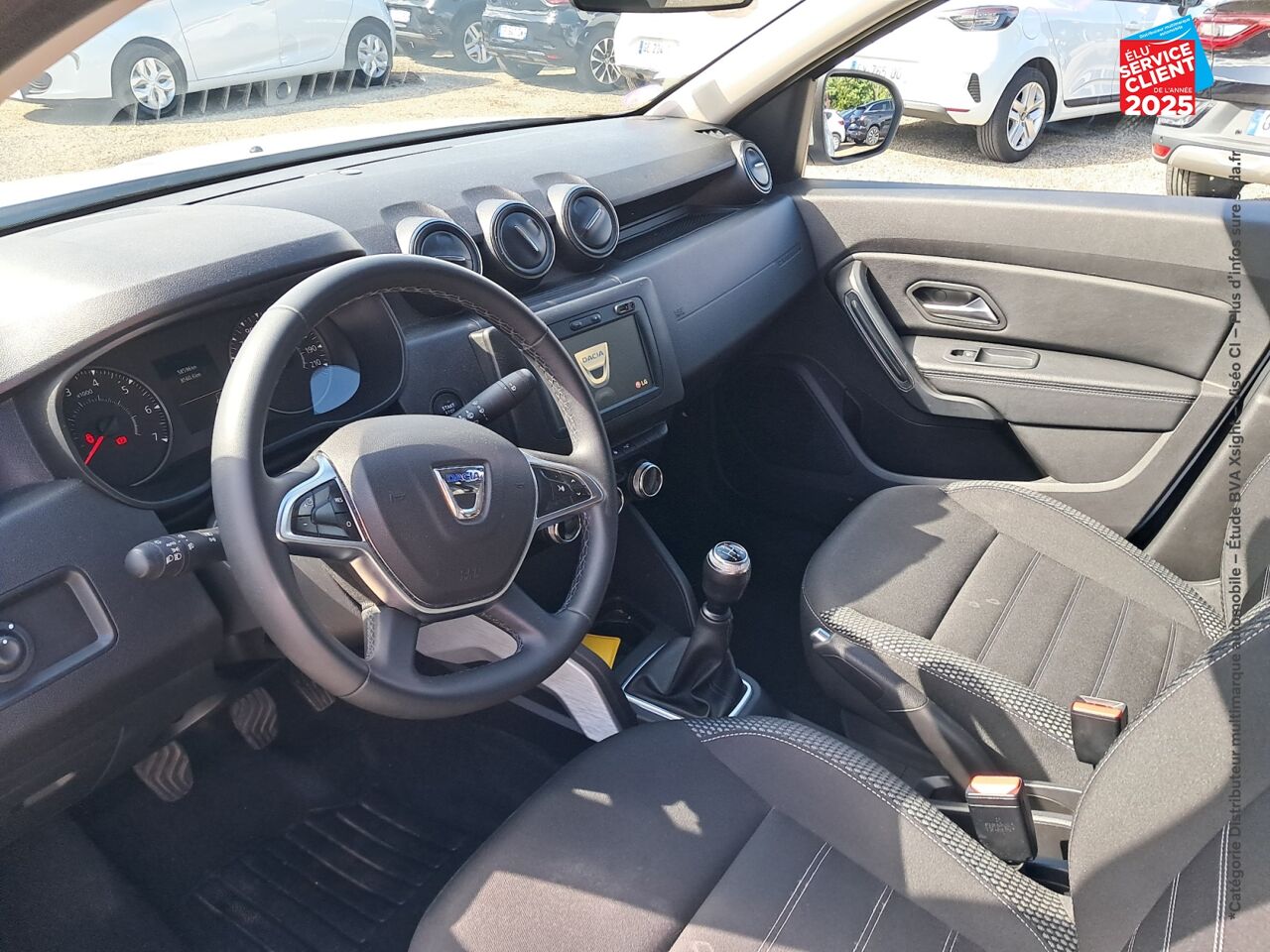 Véhicule d'occasion DACIA DUSTER 1.0 TCE 100CH PRESTIGE 4X2 - 20 CAMERA GPS chez Renault Saint-Louis