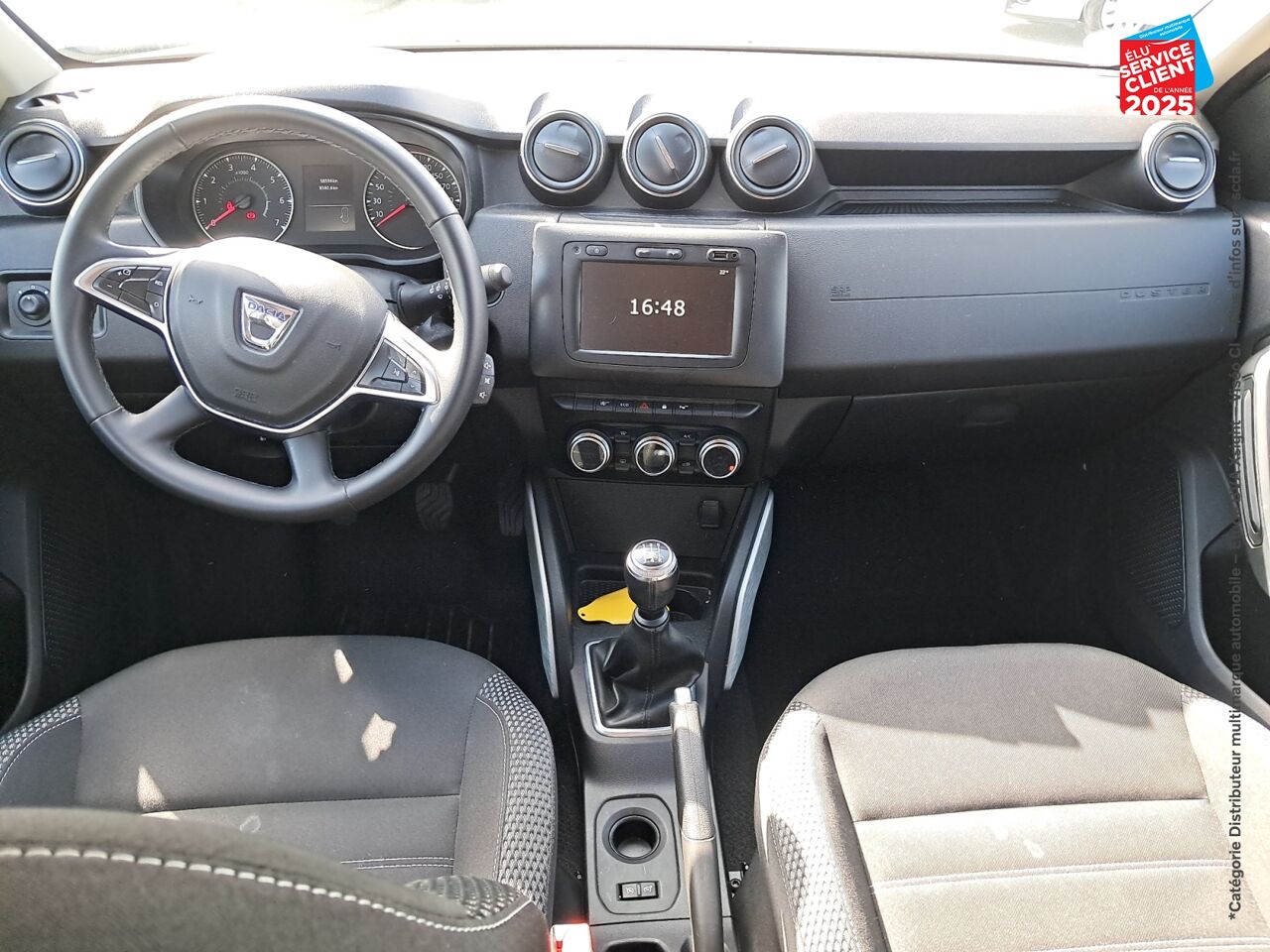 Véhicule d'occasion DACIA DUSTER 1.0 TCE 100CH PRESTIGE 4X2 - 20 CAMERA GPS chez Renault Saint-Louis