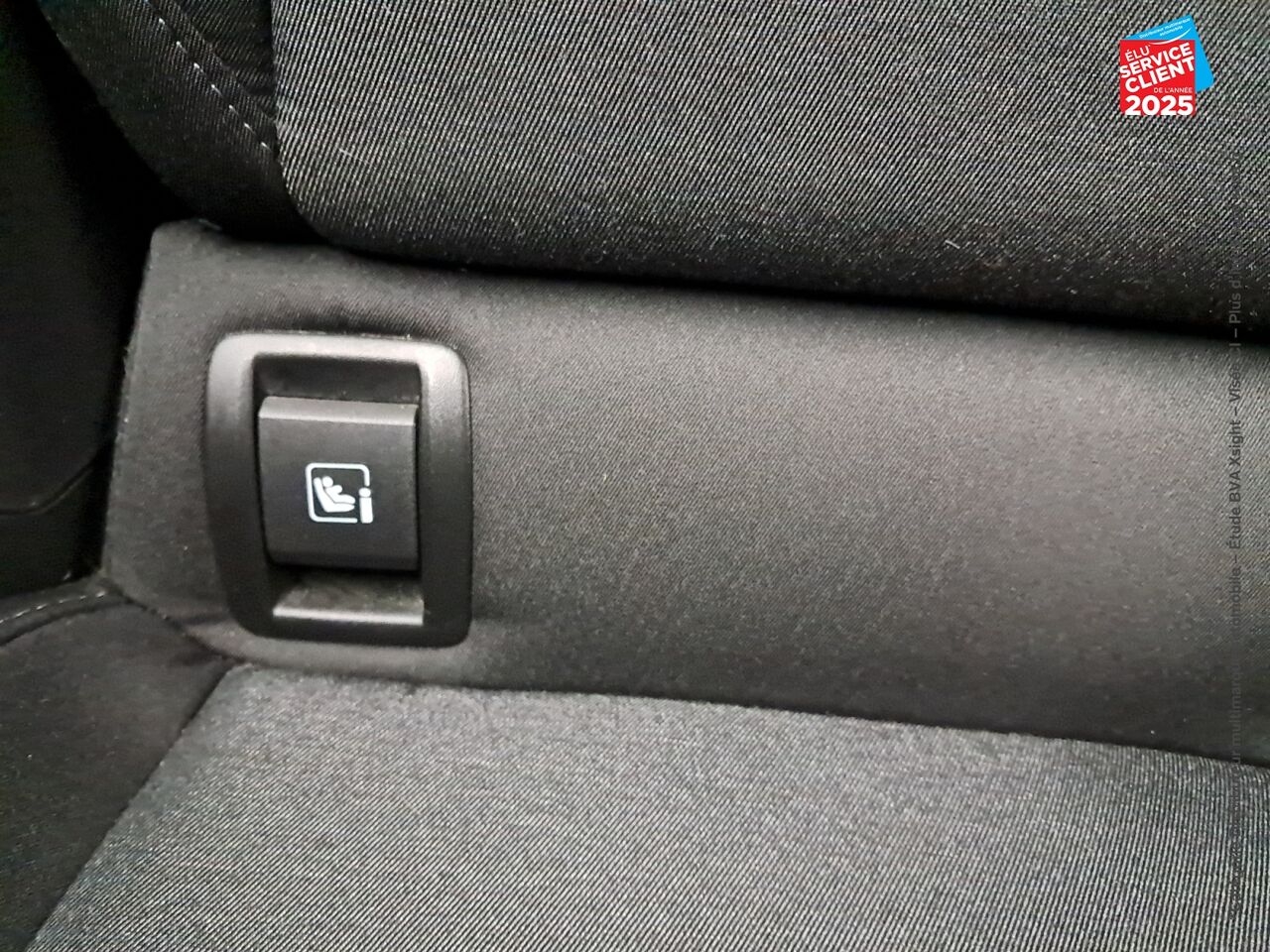 Véhicule d'occasion RENAULT CLIO 1.0 TCE 90CH EQUILIBRE chez Nissan Belfort