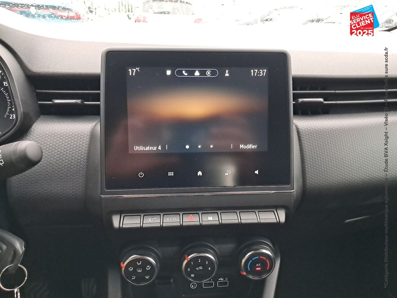 Véhicule d'occasion RENAULT CLIO 1.0 TCE 90CH EQUILIBRE chez Nissan Belfort