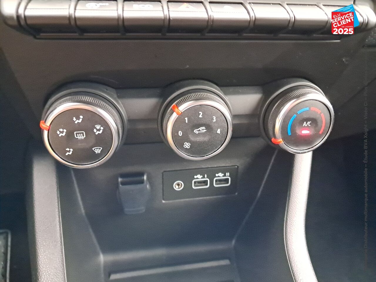 Véhicule d'occasion RENAULT CLIO 1.0 TCE 90CH EQUILIBRE chez Nissan Belfort