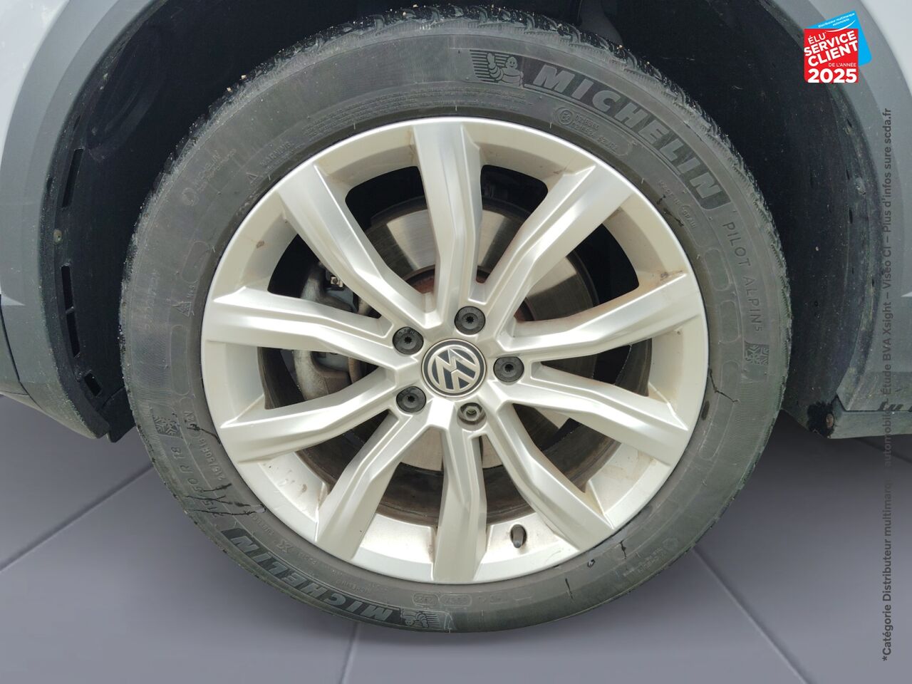 Véhicule d'occasion VOLKSWAGEN T-ROC 2.0 TSI 190CH CARAT EXCLUSIVE 4MOTION DSG7 TOUVRANT SIEGES CHAUF CAMERA chez Hyundai Mulhouse
