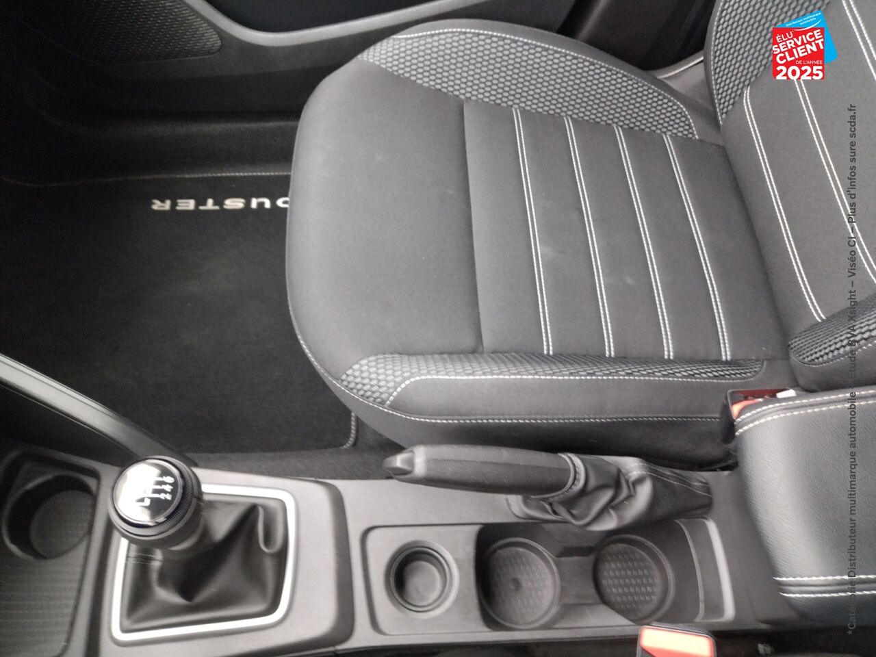 Véhicule d'occasion DACIA DUSTER 1.3 TCE 130CH FAP JOURNEY 4X2 CAMERA GPS chez Toyota Thionville
