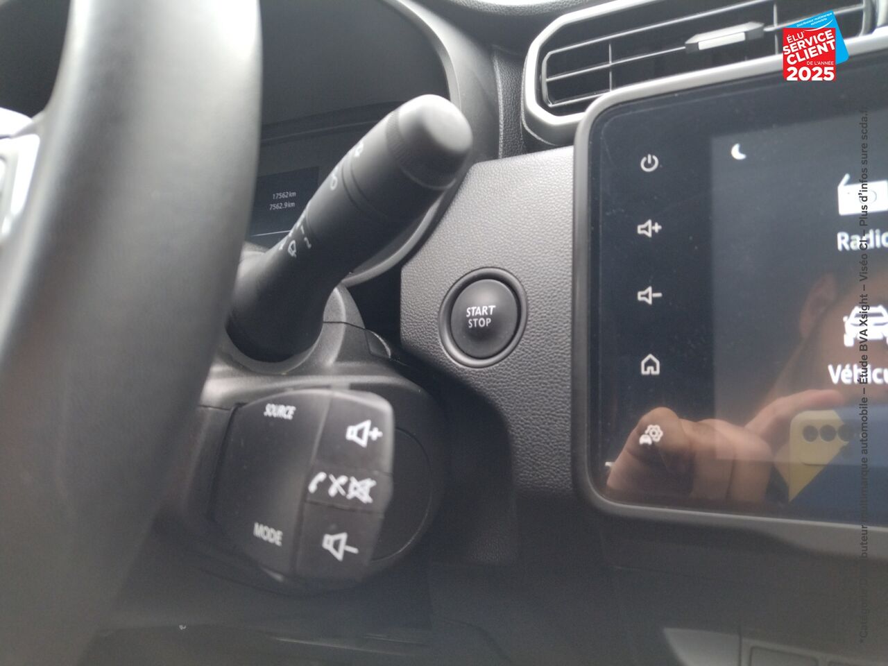 Véhicule d'occasion DACIA DUSTER 1.3 TCE 130CH FAP JOURNEY 4X2 CAMERA GPS chez Toyota Thionville