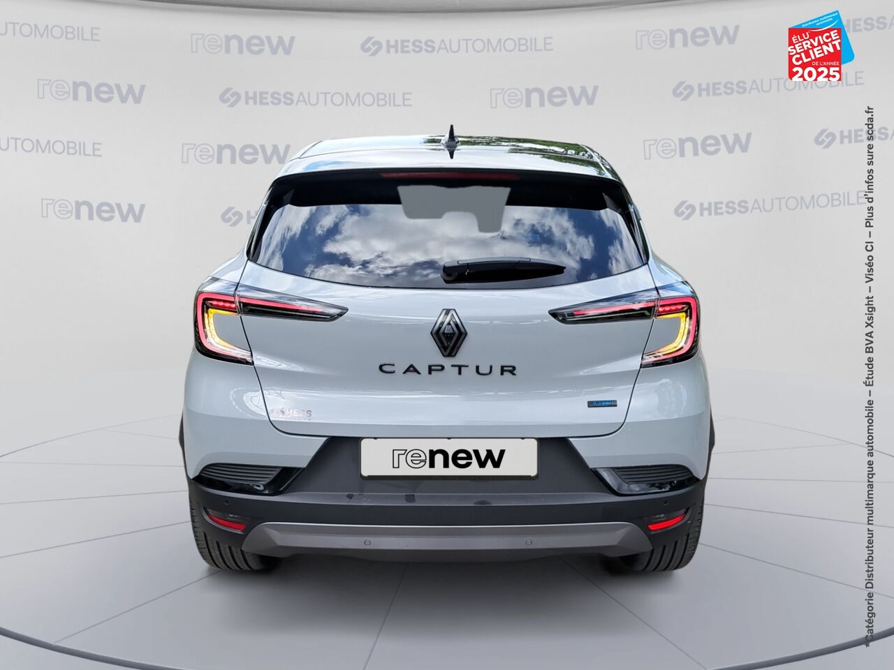 Véhicule d'occasion RENAULT CAPTUR 1.6 E-TECH FULL HYBRID 145CH ESPRIT ALPINE chez Renault Colmar
