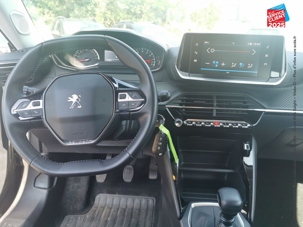 chez Peugeot Reims
