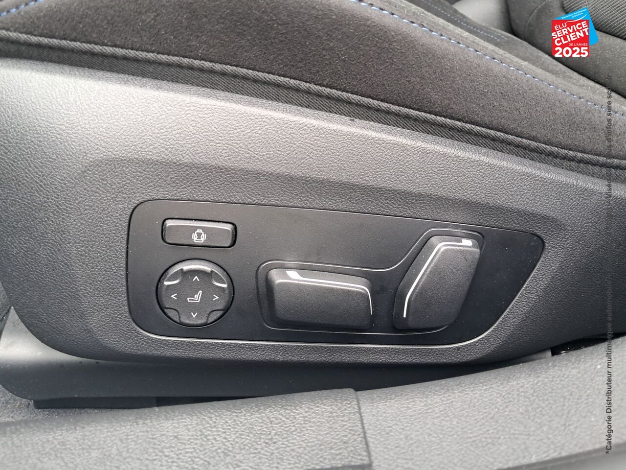 Véhicule d'occasion BMW SERIE 3 TOURING 330EA XDRIVE 292CH M SPORT chez BMW Besançon