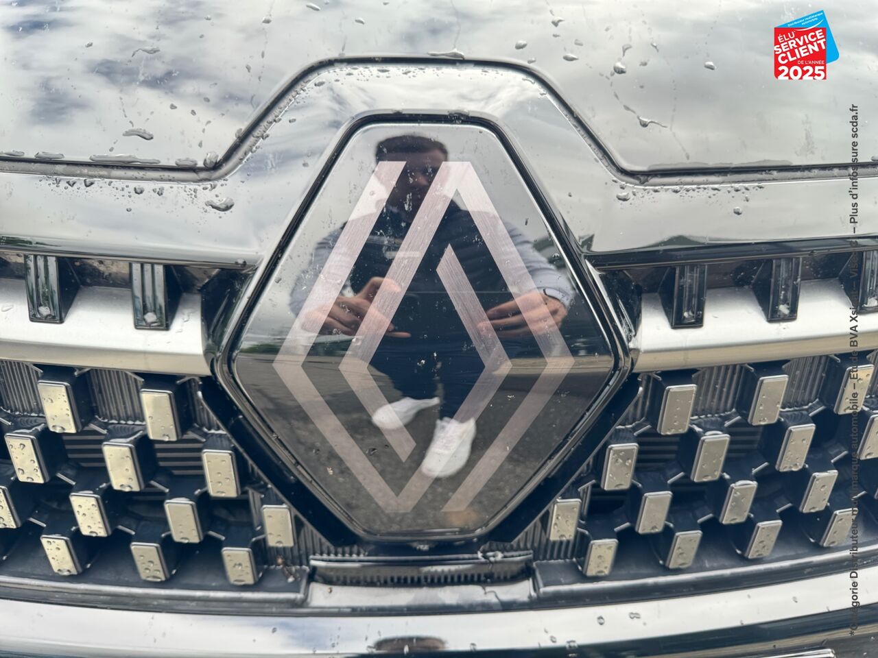 Véhicule neuf RENAULT AUSTRAL 1.2 E-TECH FULL HYBRID 200CH ICONIC ESPRIT ALPINE- 24 chez Renault Sélestat