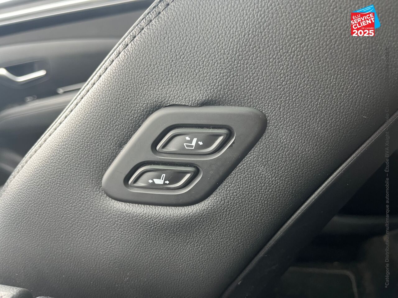 Véhicule d'occasion HYUNDAI TUCSON 1.6 T-GDI 230CH HYBRID EXECUTIVE BVA6 SIEGES CHAUF/VENTIL/CUIR VOLANT CHAUF GPS chez Hyundai Reims