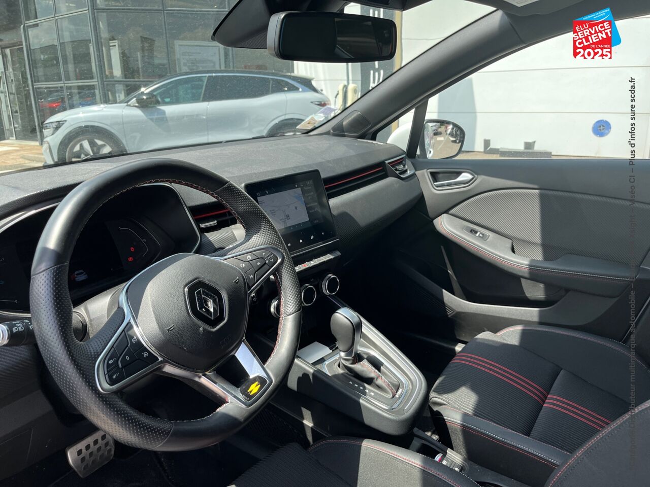 Véhicule d'occasion RENAULT CLIO 1.6 E-TECH HYBRIDE 140CH RS LINE -21N GPS CAMERA chez Renault Colmar
