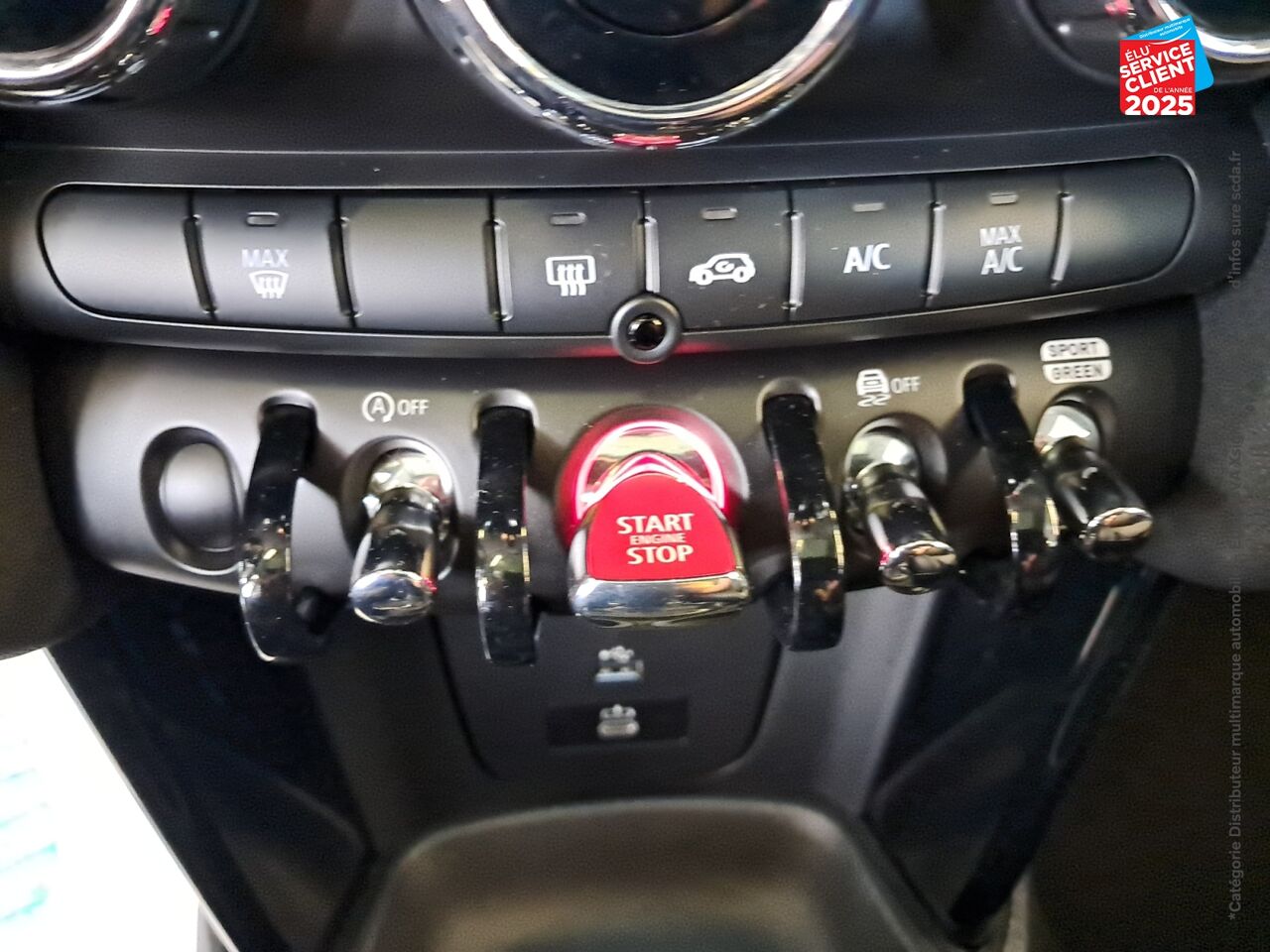 Véhicule d'occasion MINI MINI COOPER 136CH EDITION CAMDEN BVA7 chez Opel Verdun