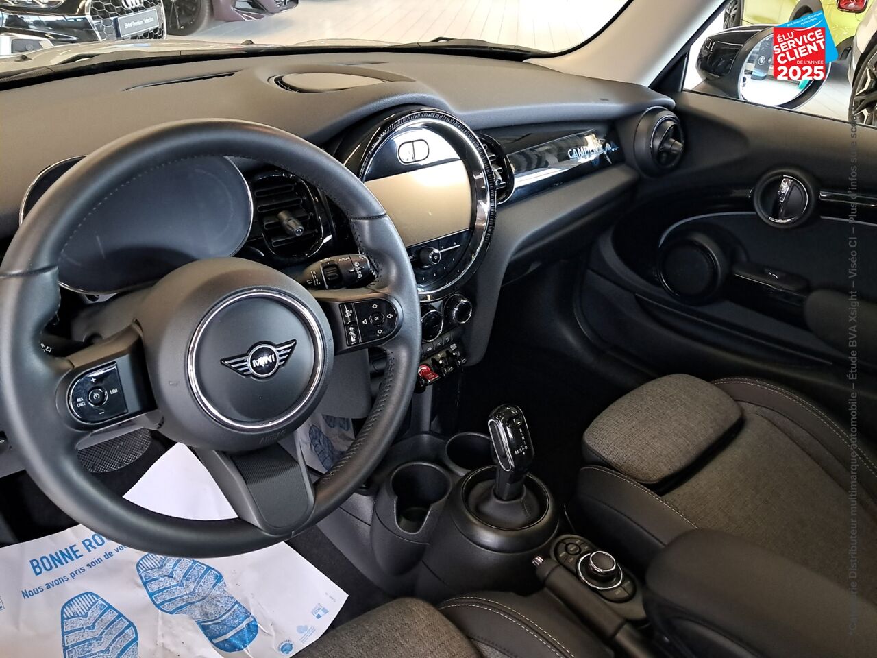 Véhicule d'occasion MINI MINI COOPER 136CH EDITION CAMDEN BVA7 chez Opel Verdun
