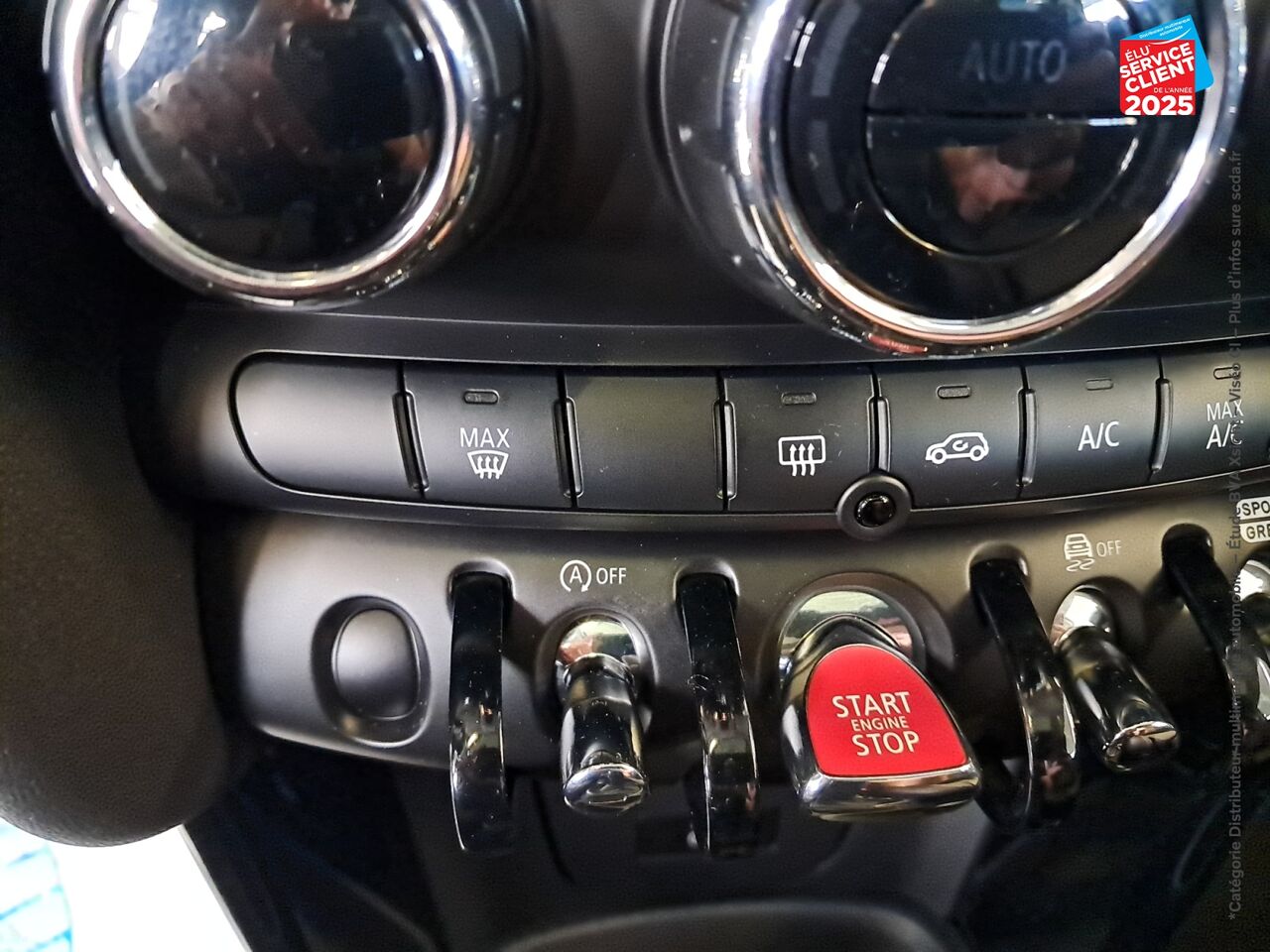 Véhicule d'occasion MINI MINI COOPER 136CH EDITION CAMDEN BVA7 chez Opel Verdun