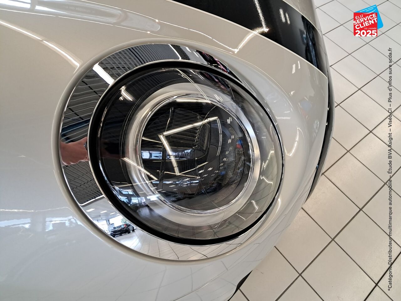 Véhicule d'occasion MINI MINI COOPER 136CH EDITION CAMDEN BVA7 chez Opel Verdun