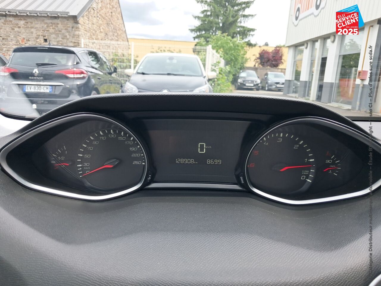 Véhicule d'occasion PEUGEOT 308 1.5 BLUEHDI 130CH S/S STYLE GPS chez Primocar