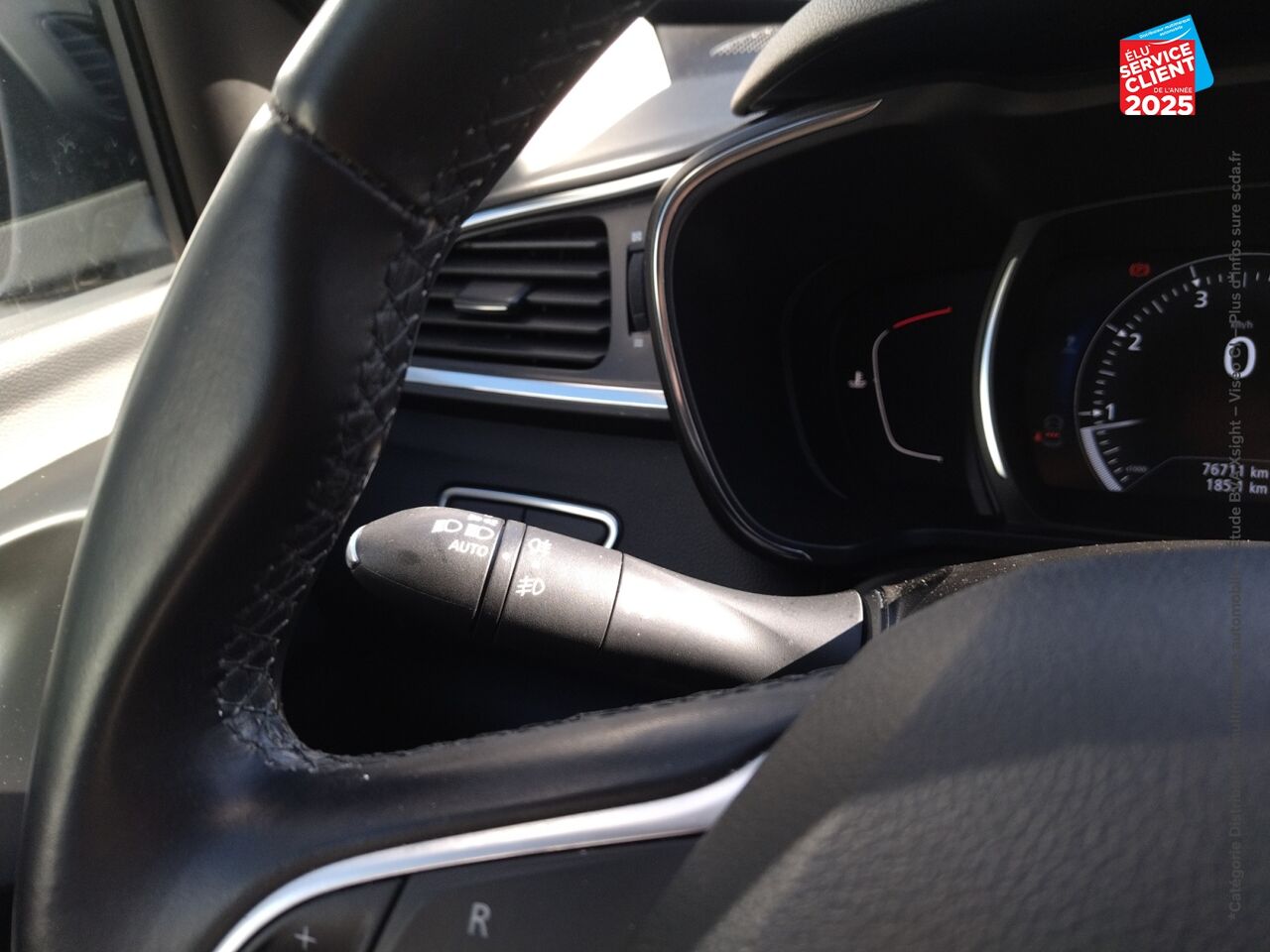 Véhicule d'occasion RENAULT KADJAR 1.3 TCE 140CH FAP INTENS - 21 chez Nissan Belfort