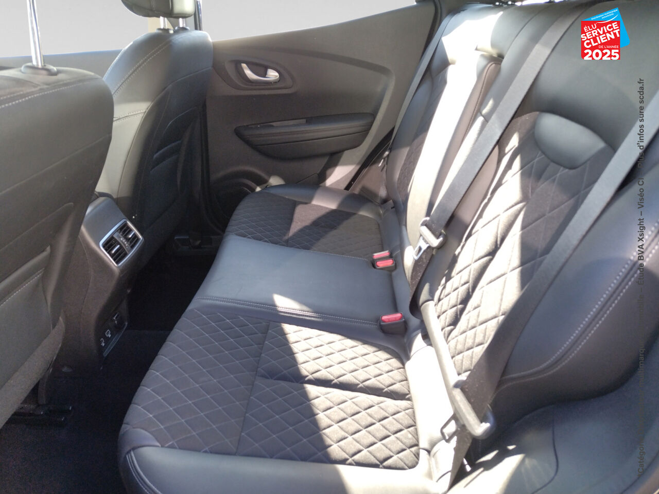 Véhicule d'occasion RENAULT KADJAR 1.3 TCE 140CH FAP INTENS - 21 chez Nissan Belfort