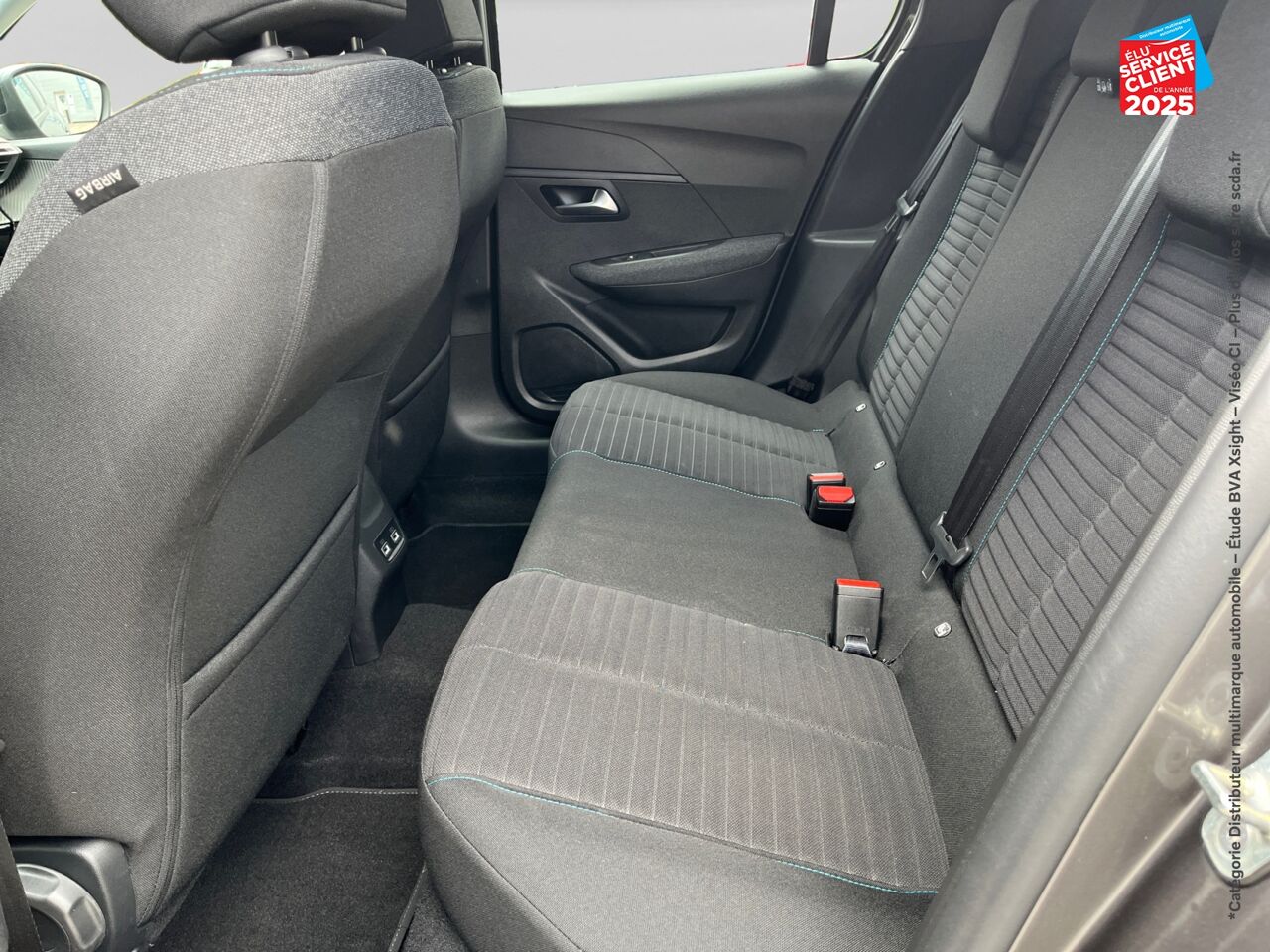 Véhicule d'occasion PEUGEOT 208 1.2 PURETECH 100CH S/S STYLE EAT8 GPS RADAR AR CARPLAY chez Toyota Sarreguemines