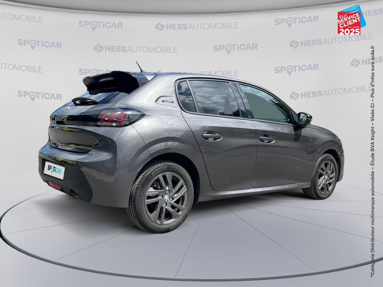 Véhicule d'occasion PEUGEOT 208 1.2 PURETECH 100CH S/S STYLE EAT8 GPS RADAR AR CARPLAY chez Toyota Sarreguemines