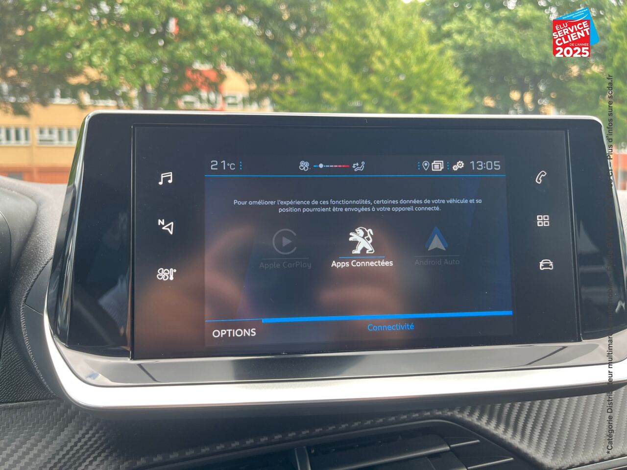 Véhicule d'occasion PEUGEOT 208 1.2 PURETECH 100CH S/S STYLE EAT8 GPS RADAR AR CARPLAY chez Toyota Sarreguemines