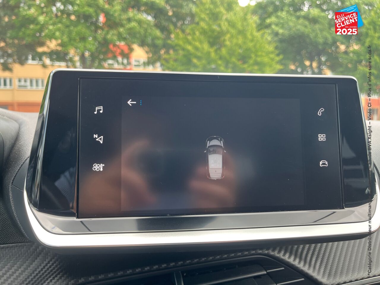 Véhicule d'occasion PEUGEOT 208 1.2 PURETECH 100CH S/S STYLE EAT8 GPS RADAR AR CARPLAY chez Toyota Sarreguemines