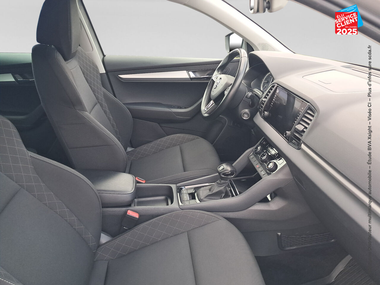 Véhicule d'occasion SKODA KAROQ 1.5 TSI ACT 150CH BUSINESS DSG chez Renault Colmar
