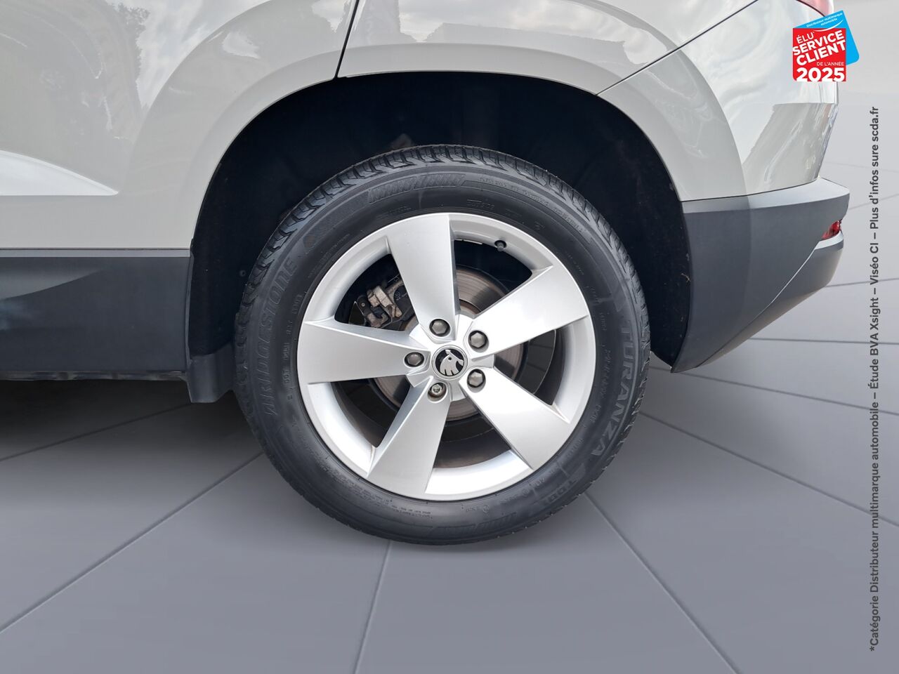 Véhicule d'occasion SKODA KAROQ 1.5 TSI ACT 150CH BUSINESS DSG chez Renault Colmar