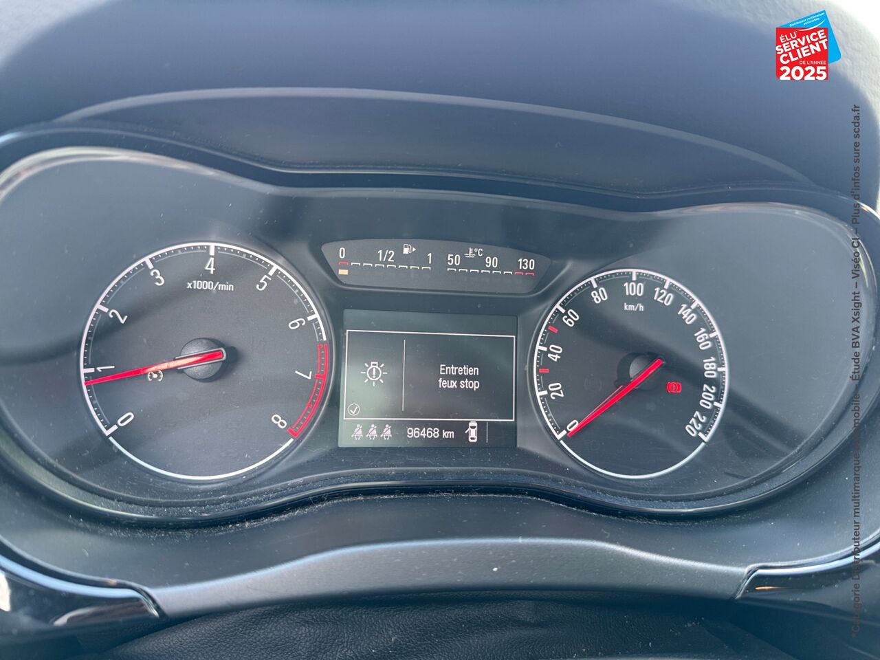 Véhicule d'occasion OPEL CORSA 1.4 90CH BLACK EDITION START/STOP 5P chez Nissan Belfort