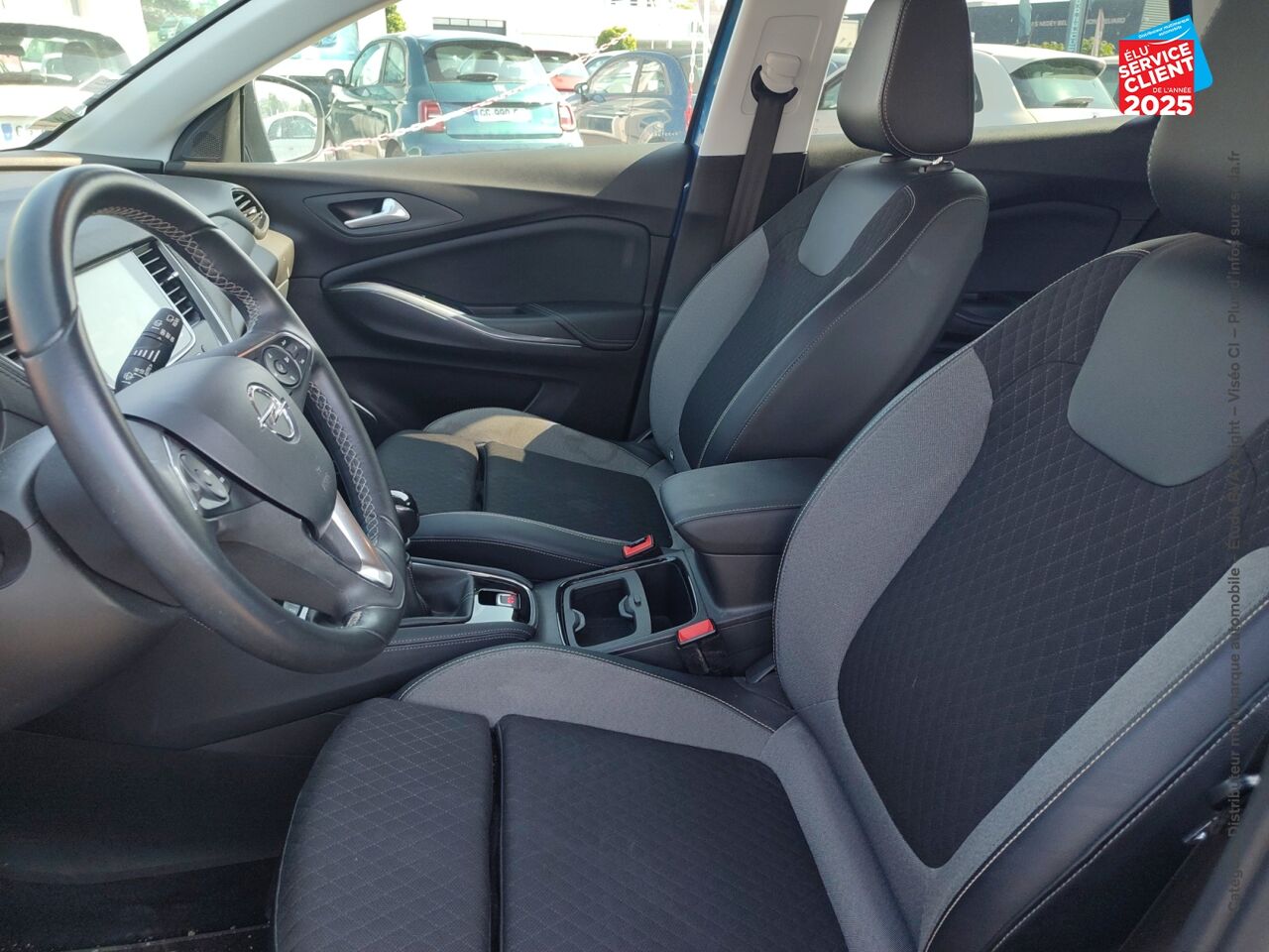 Véhicule d'occasion OPEL GRANDLAND X 1.2 TURBO 130CH DESIGN LINE GPS CAMERA chez Toyota Saint Dizier