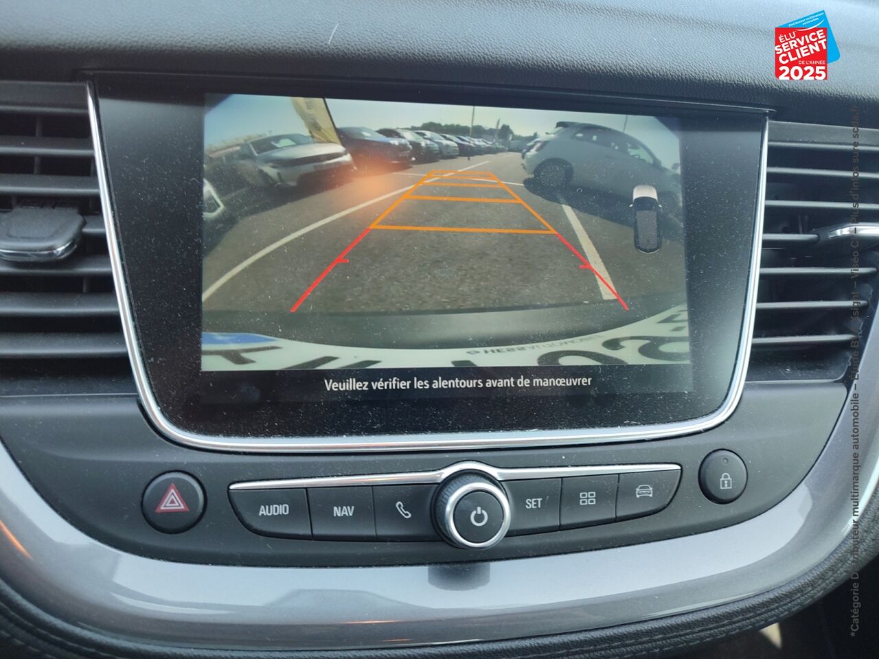 Véhicule d'occasion OPEL GRANDLAND X 1.2 TURBO 130CH DESIGN LINE GPS CAMERA chez Toyota Saint Dizier